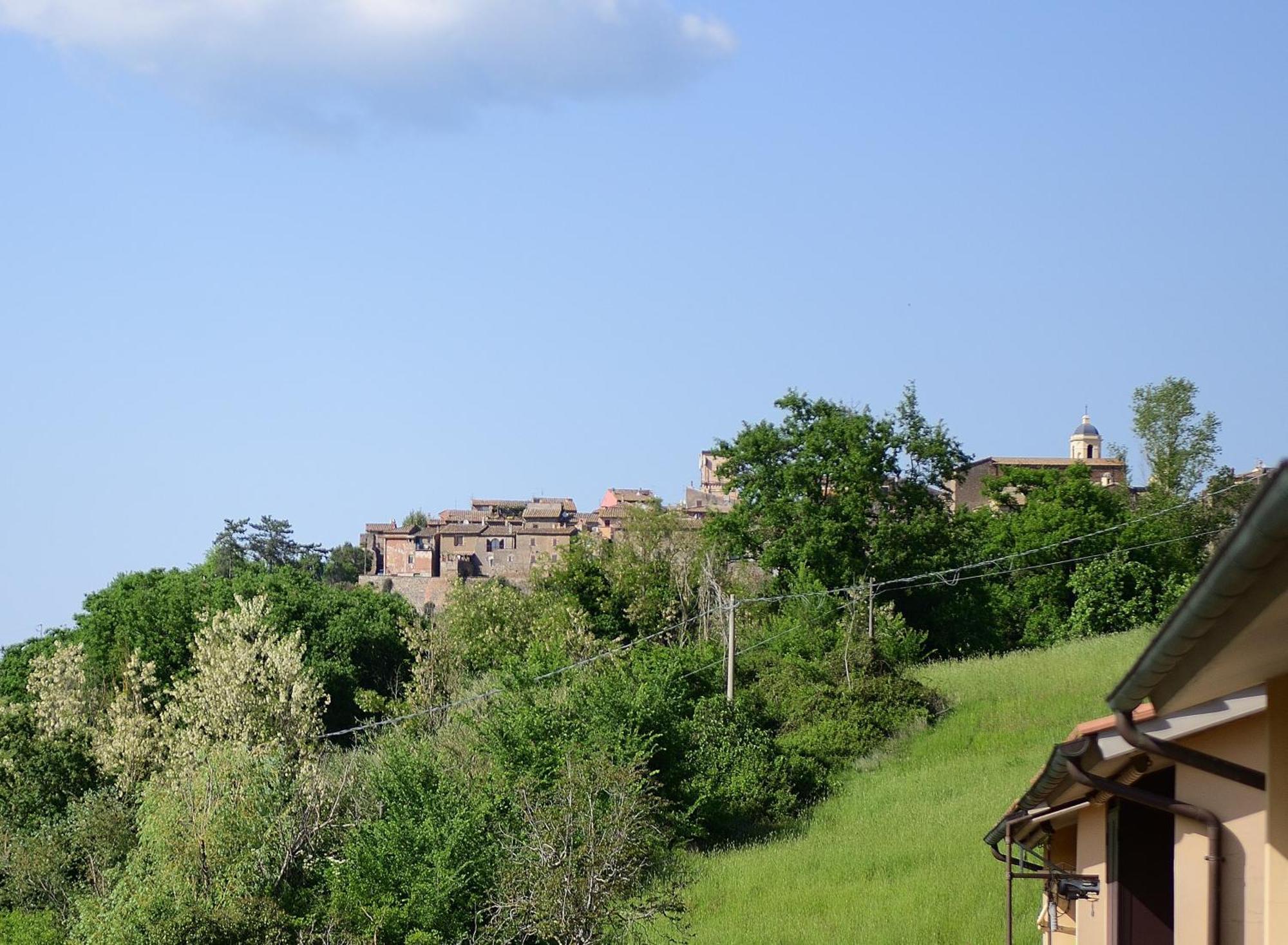 Casa Vacanze La Valle Del Tevere Otricoli Extérieur photo